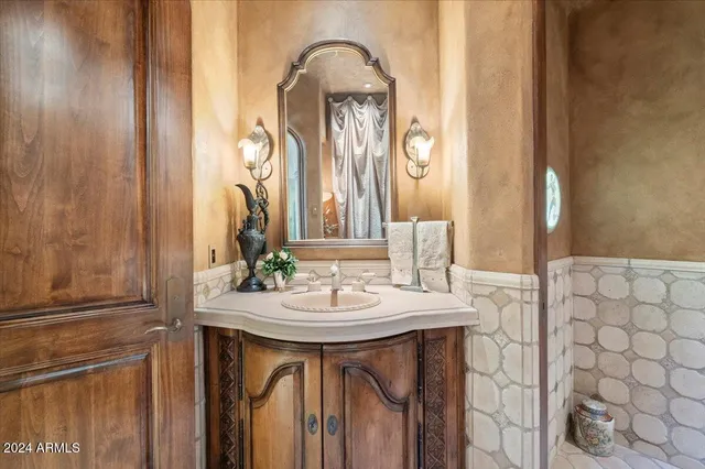 $5,500,000 | 11155 East Honda Bow Road, Scottsdale, AZ 85262