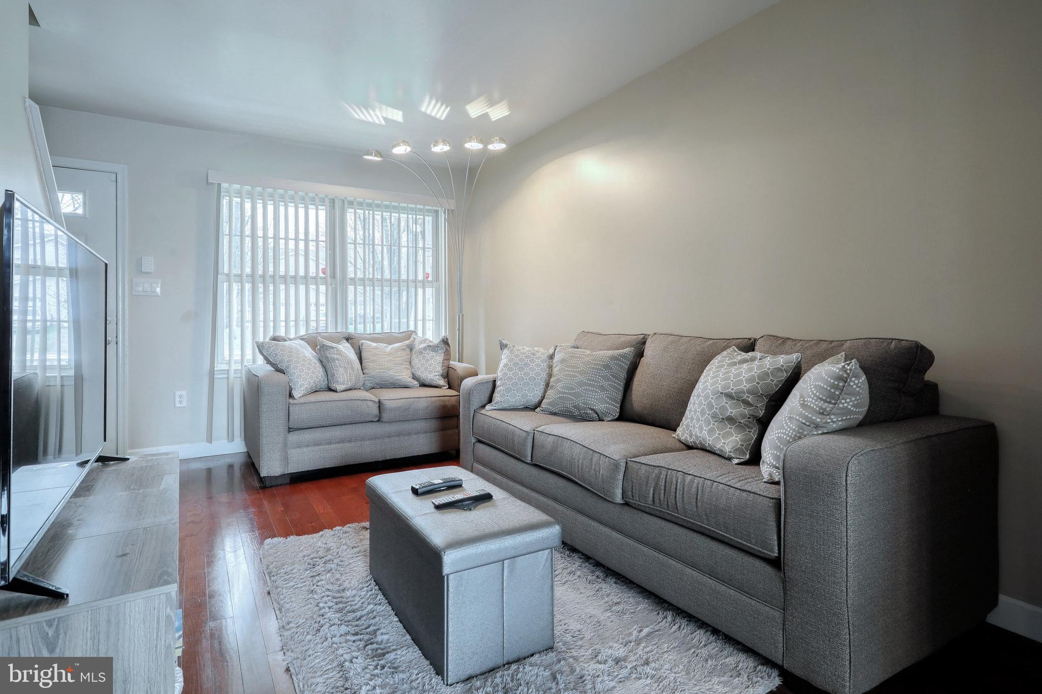 2823 Robin Road York, PA 17404 - Photo 8 of 22 Gallery Image 8