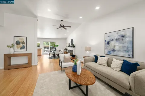 $1,298,000 | 102 Henson Creek Court, Martinez, CA 94553