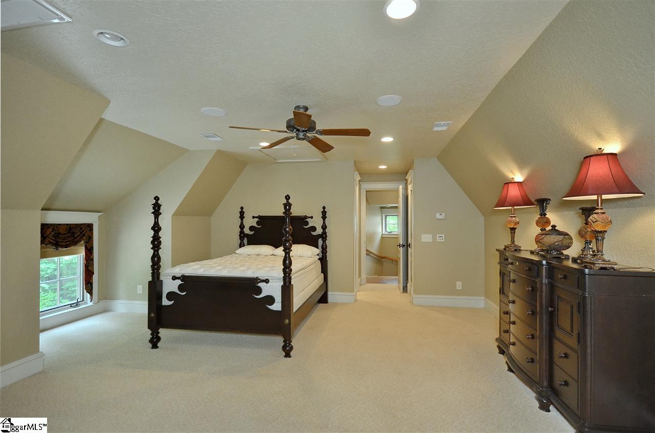 211 Knightsridge Road Travelers Rest, SC 29690 - Photo 10 of 18 Gallery Image 10