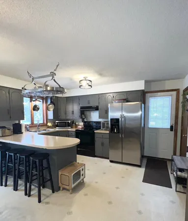 $399,990 | 2016 Hinman Settler Road, Derby, VT 05855