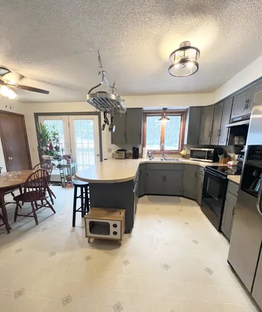 $399,990 | 2016 Hinman Settler Road, Derby, VT 05855