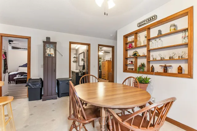 $399,990 | 2016 Hinman Settler Road, Newport, VT 05855