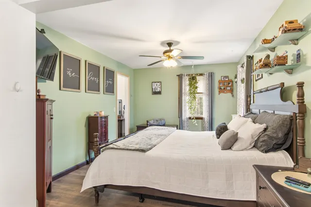 $399,990 | 2016 Hinman Settler Road, Newport, VT 05855