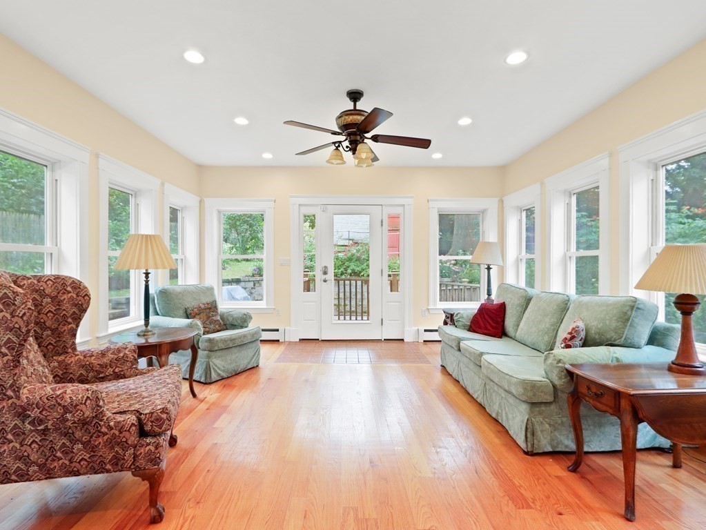 52 Bennett Street Boston, MA 02135 - Photo 14 of 33