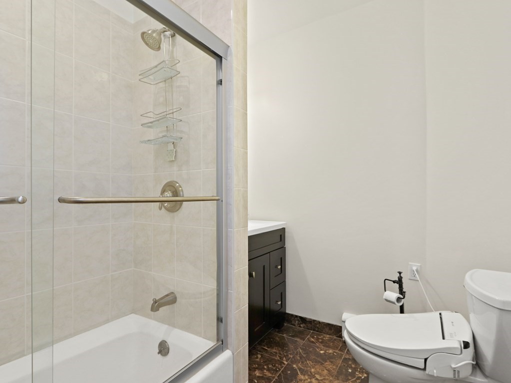 52 Bennett Street Boston, MA 02135 - Photo 20 of 33