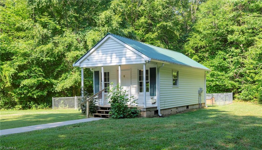 536 Markland Road Advance, NC 27006 - Photo 1 of 18 Gallery Image 1