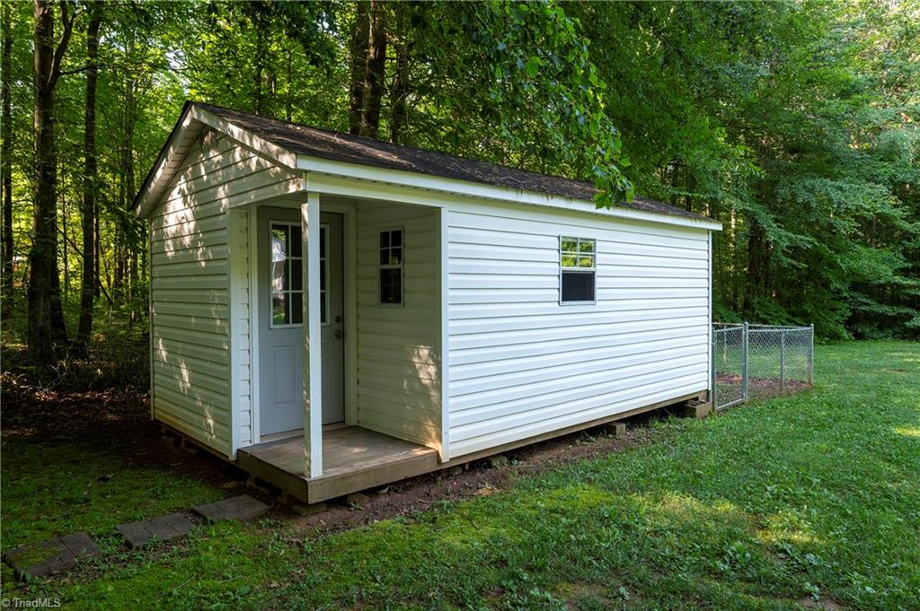 536 Markland Road Advance, NC 27006 - Photo 16 of 18 Storage building