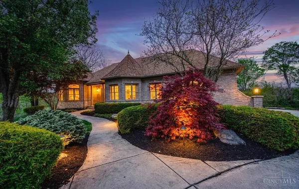 $615,000 | 3601 Chadwell Springs Court, Cleves, OH 45002