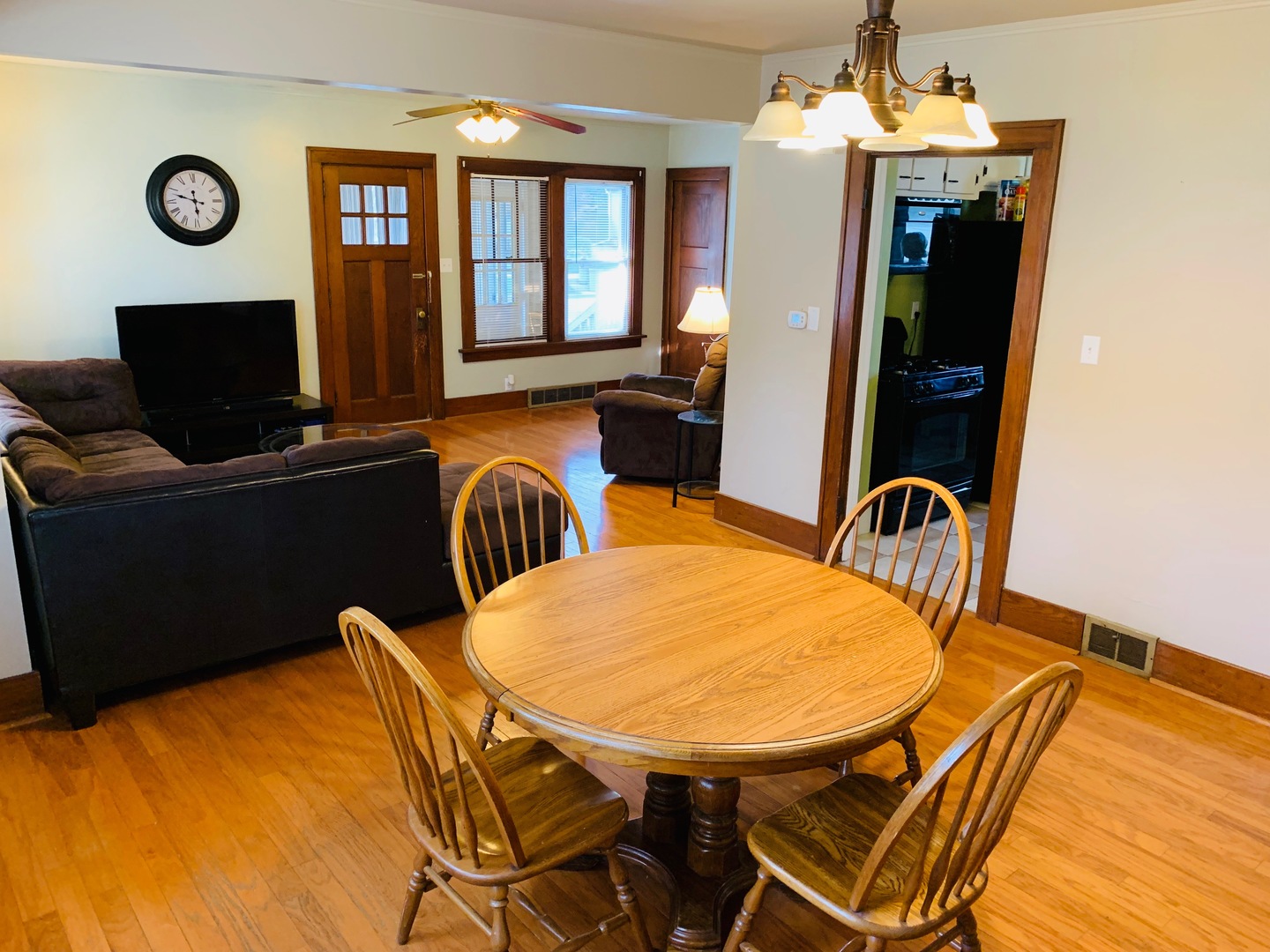 903 North 10th Street Rochelle, IL 61068 - Photo 6 of 18