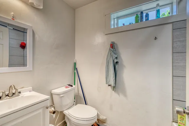 $280,000 | 110 East Main Street, Nyssa, OR 97913