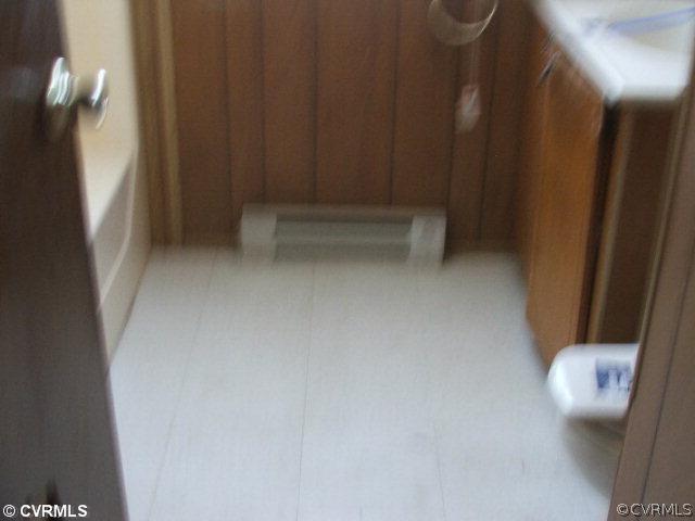 2231 Mountain Hall Road Crewe, VA 23930 - Photo 4 of 6