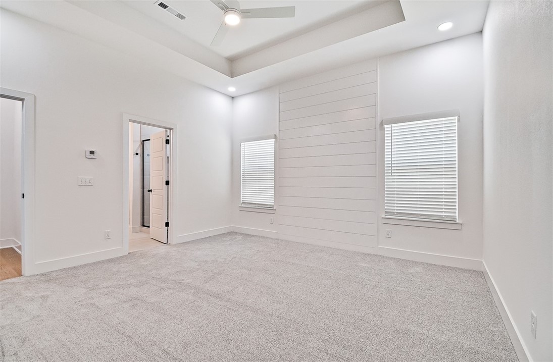 6207 Southwest Luster Road Bentonville, AR 72713 - Photo 6 of 12 Gallery Image 6