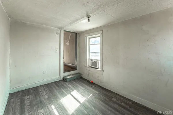 $159,900 | 268 7th Street, Buffalo, NY 14201