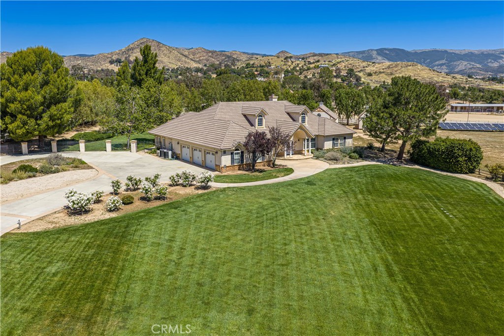 33202 Drill Road Agua Dulce, CA 91390 - Photo 2 of 71