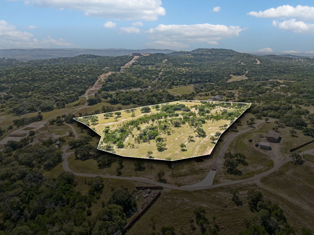 105 Lost Valley Boerne, TX 78006 - Photo 1 of 33 a view of a sky from a balcony