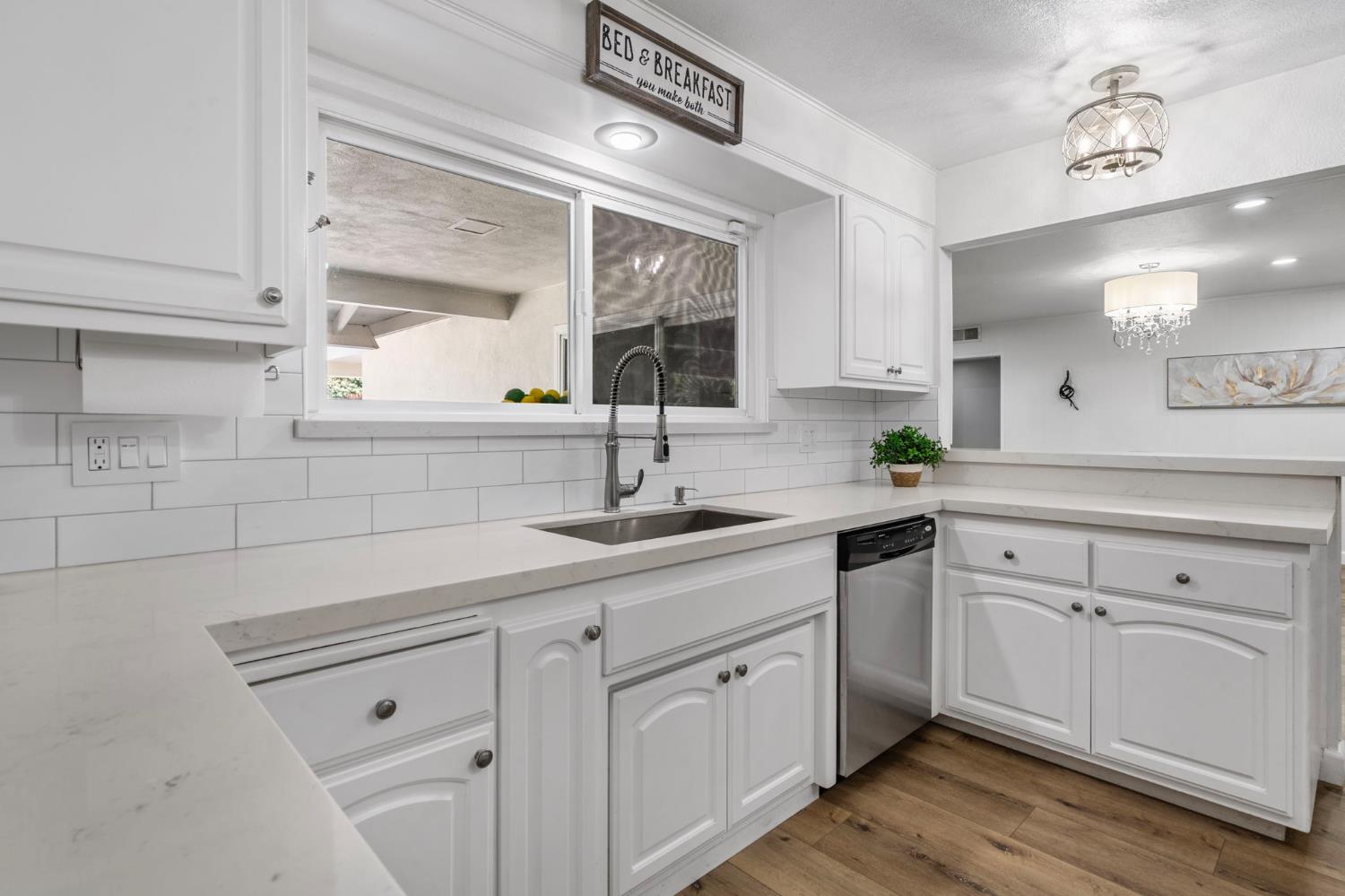 2433 Broadridge Way Stockton, CA 95209 - Photo 28 of 67