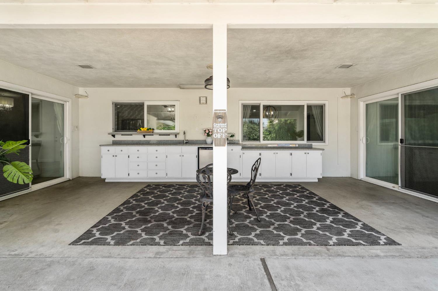 2433 Broadridge Way Stockton, CA 95209 - Photo 43 of 67