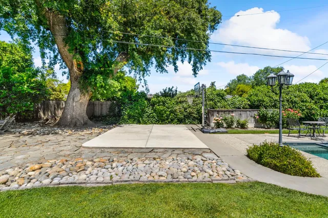 $774,999 | 2433 Broadridge Way, Stockton, CA 95209