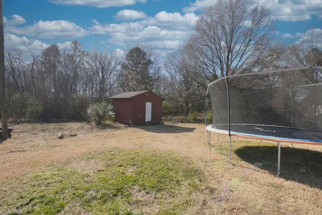 $260,000 | 818 Candy Creek Road, Reidsville, NC 27320