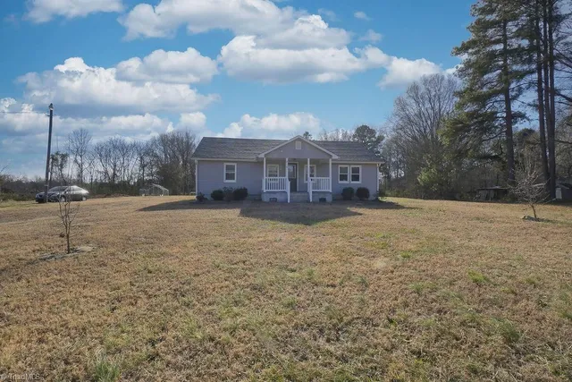 $260,000 | 818 Candy Creek Road, Reidsville, NC 27320