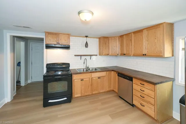 $260,000 | 818 Candy Creek Road, Reidsville, NC 27320