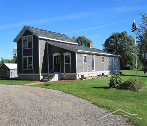 11745 Wilkinson Road Freeland, MI 48623 - Photo 19 of 24 20037075-18.JPG