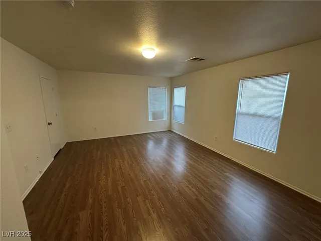 $2,000 | 4205 Lentil Court, Las Vegas, NV 89129