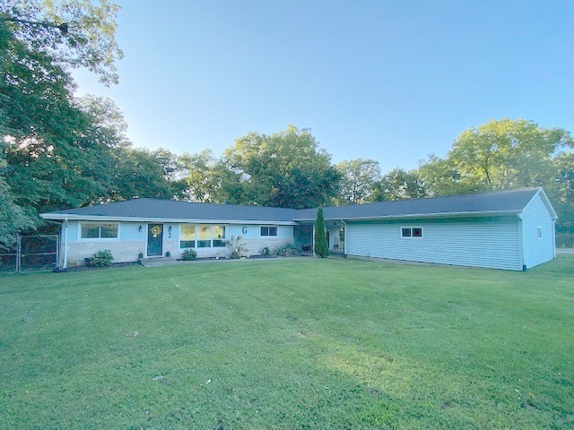 2 Hickory Ridge Drive Charleston, IL 61920 - Photo 1 of 23 Gallery Image 1