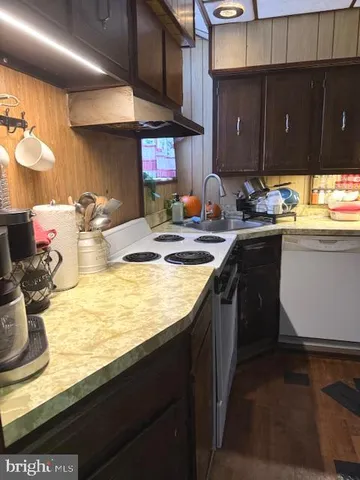 $650,000 | 1908 East Passyunk Avenue, Philadelphia, PA 19148