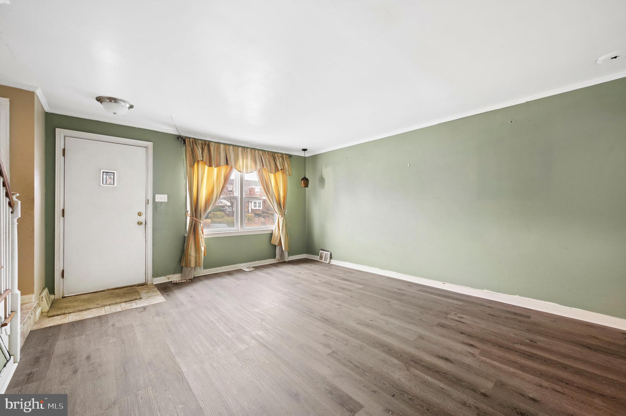 7708 Rugby Street Philadelphia, PA 19150 - Photo 4 of 15 Living Room