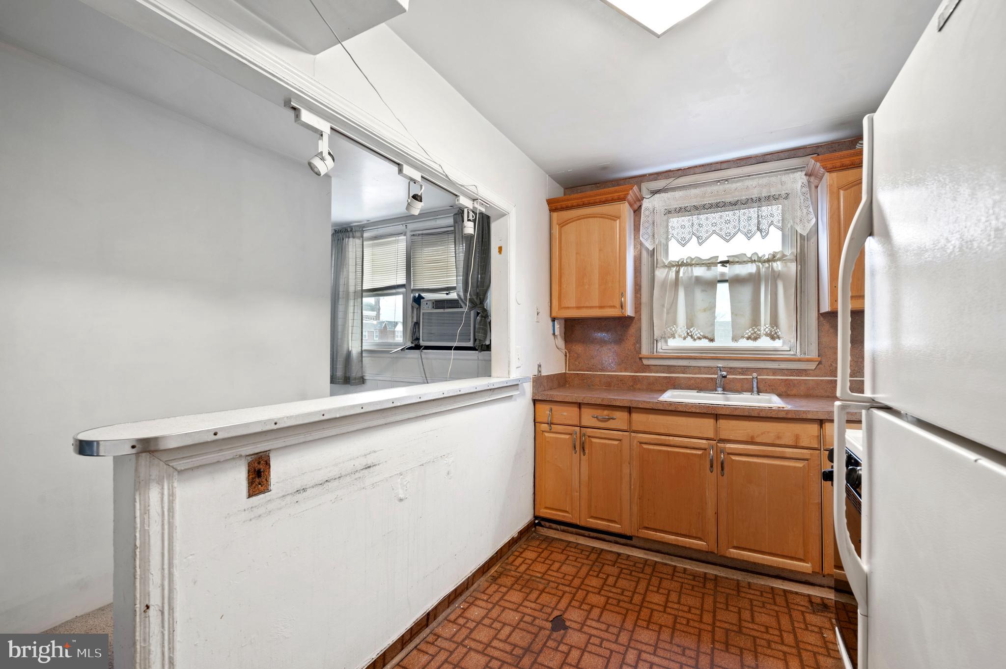7708 Rugby Street Philadelphia, PA 19150 - Photo 6 of 15 Kitchen