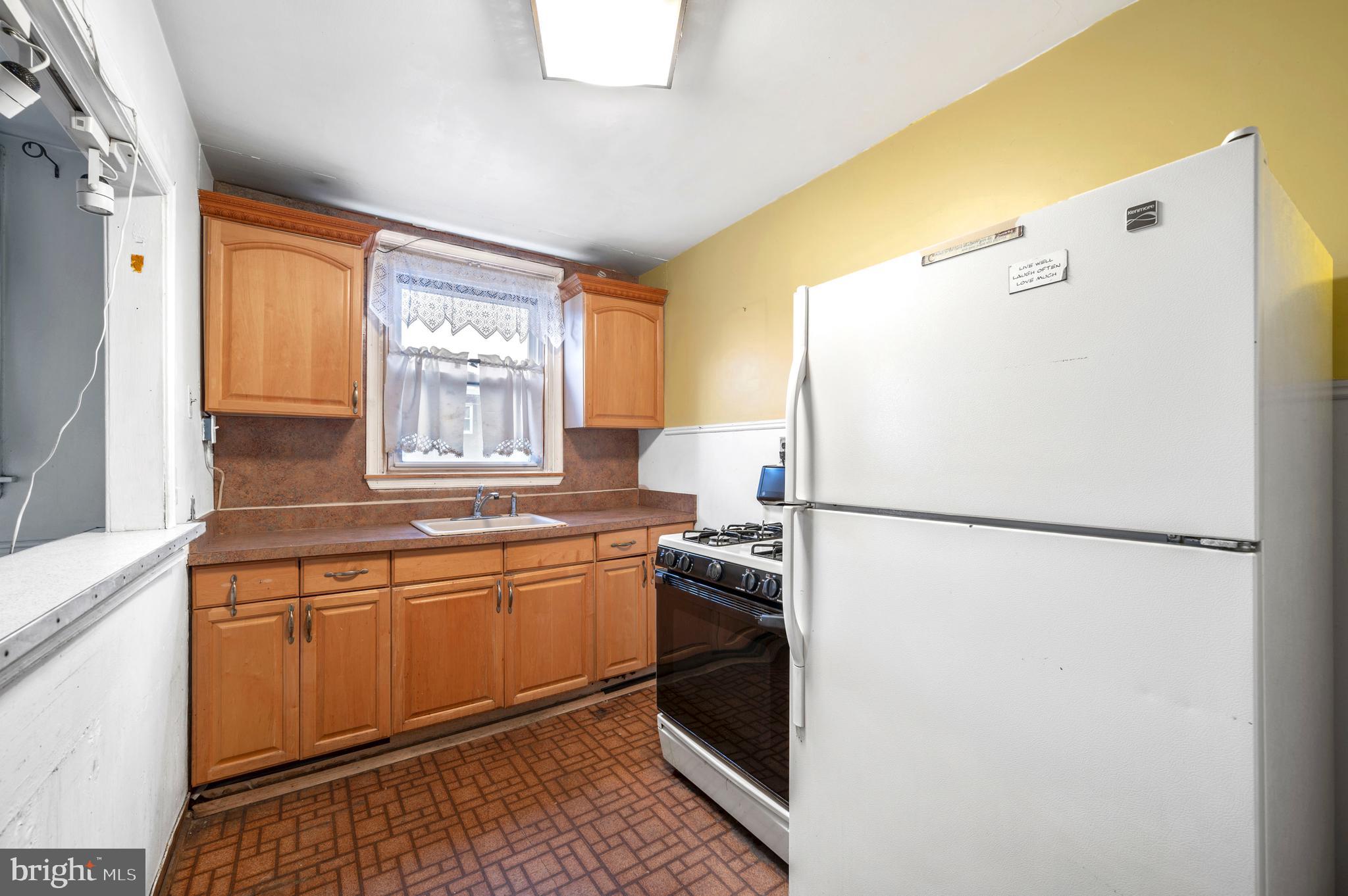 7708 Rugby Street Philadelphia, PA 19150 - Photo 7 of 15 Kitchen