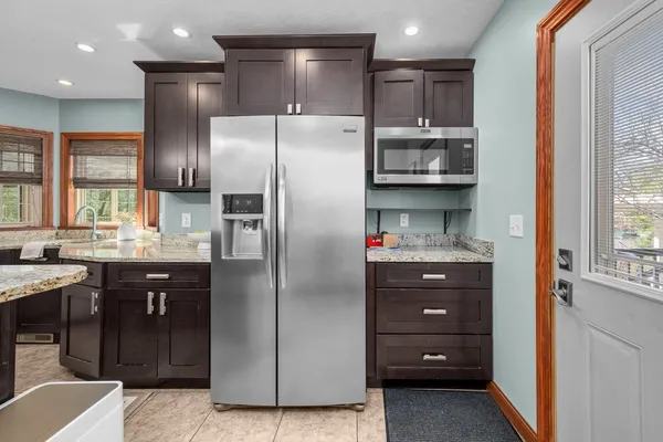 $339,900 | 2405 23rd Avenue A, Moline, IL 61265