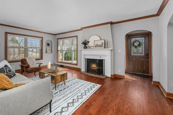 $339,900 | 2405 23rd Avenue A, Moline, IL 61265