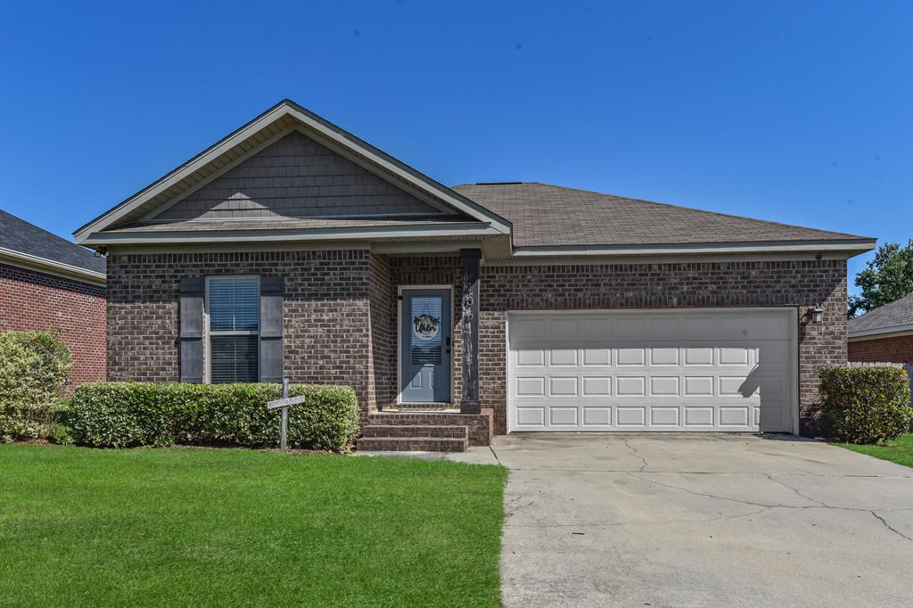 106 Waxmyrtle Road Dothan, AL 36301 - Photo 1 of 15 Main View