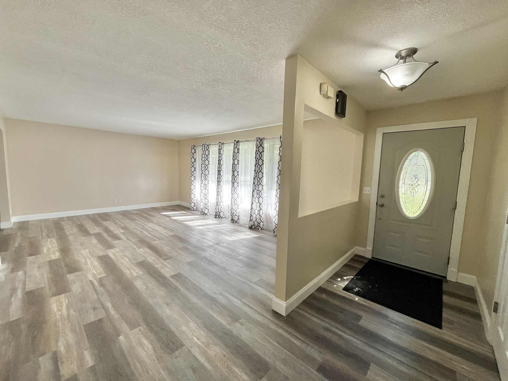 4228 Hall Road Muskegon, MI 49442 - Photo 11 of 39 a78d46da-13e3-4417-aa96-24fd1de0b727