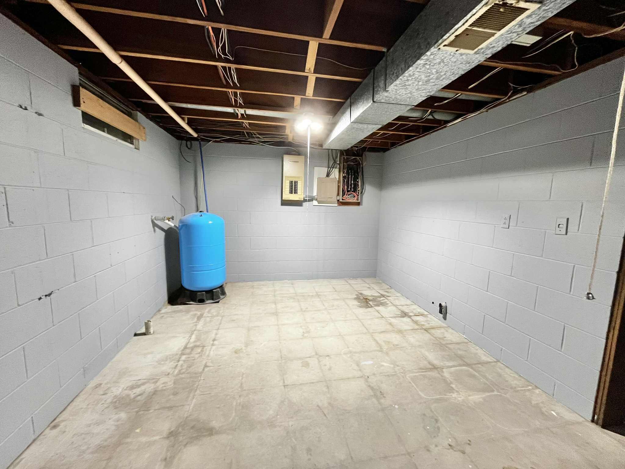 4228 Hall Road Muskegon, MI 49442 - Photo 31 of 39 f0ccd4d3-535e-4f97-979c-3eb4b268bdd1