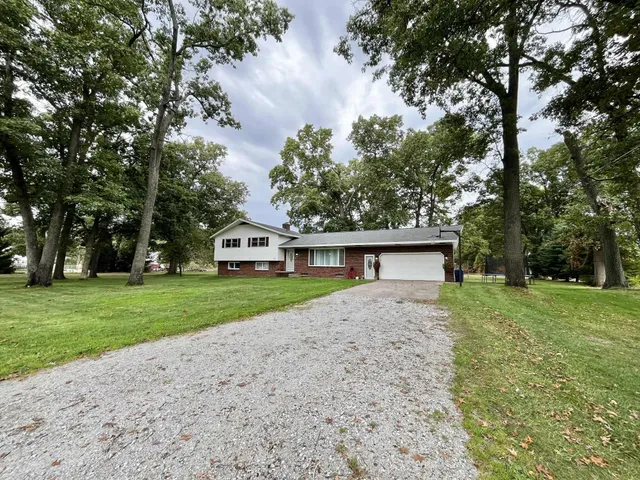 $445,000 | 4228 Hall Road, Muskegon, MI 49442