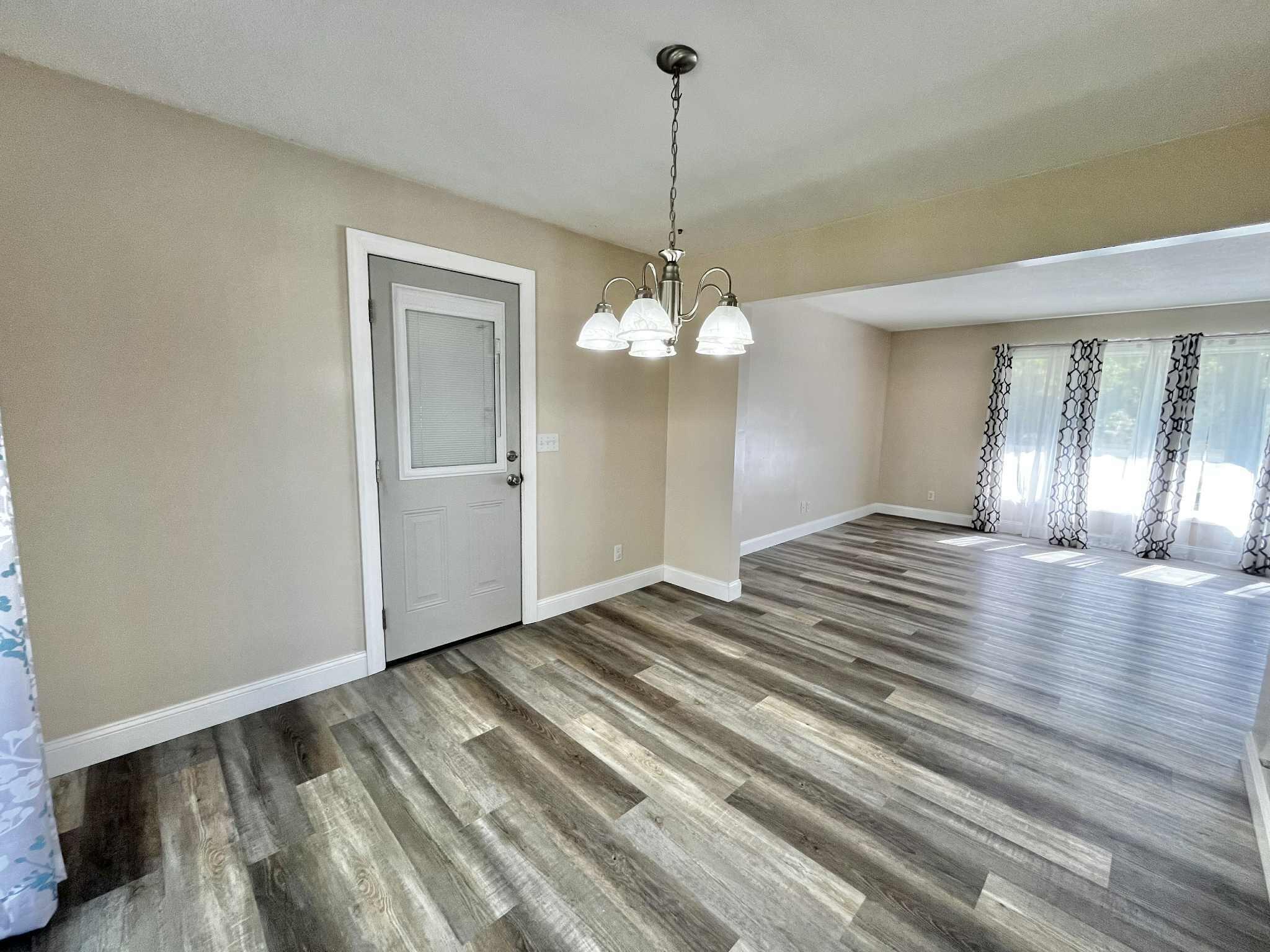 4228 Hall Road Muskegon, MI 49442 - Photo 6 of 39 2cfb2d1b-7368-48af-8f24-d8bf7027f876