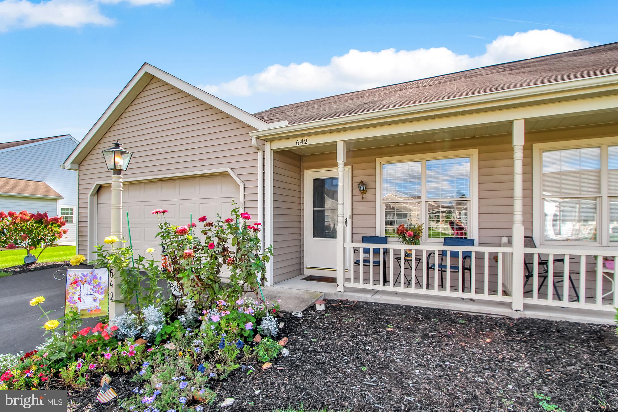 642 Kyle Road York, PA 17404 - Photo 2 of 27 Gallery Image 2