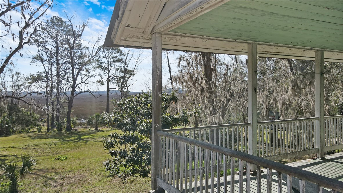 14009 Highway 99 Darien, GA 31305 - Photo 20 of 52 2nd floor porch overlooking marsh