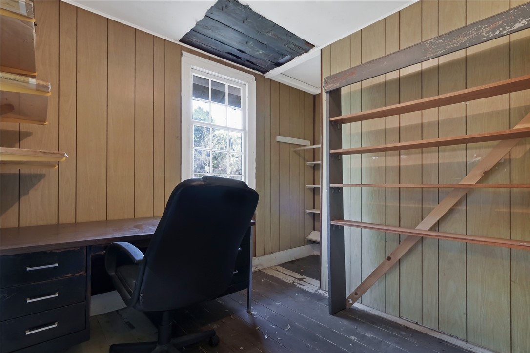 14009 Highway 99 Darien, GA 31305 - Photo 28 of 52 "office" off of Bedroom 2- would make great closet.