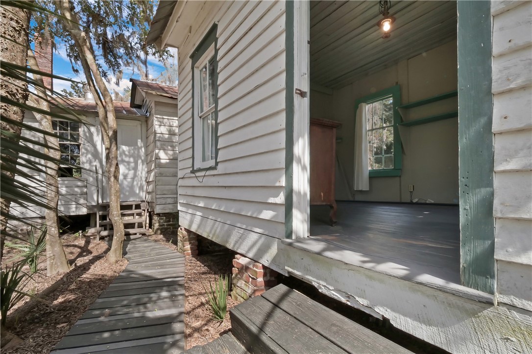 14009 Highway 99 Darien, GA 31305 - Photo 31 of 52 Original "detached" kitchen