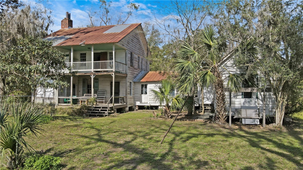14009 Highway 99 Darien, GA 31305 - Photo 35 of 52 Home facing East overlooking the marsh