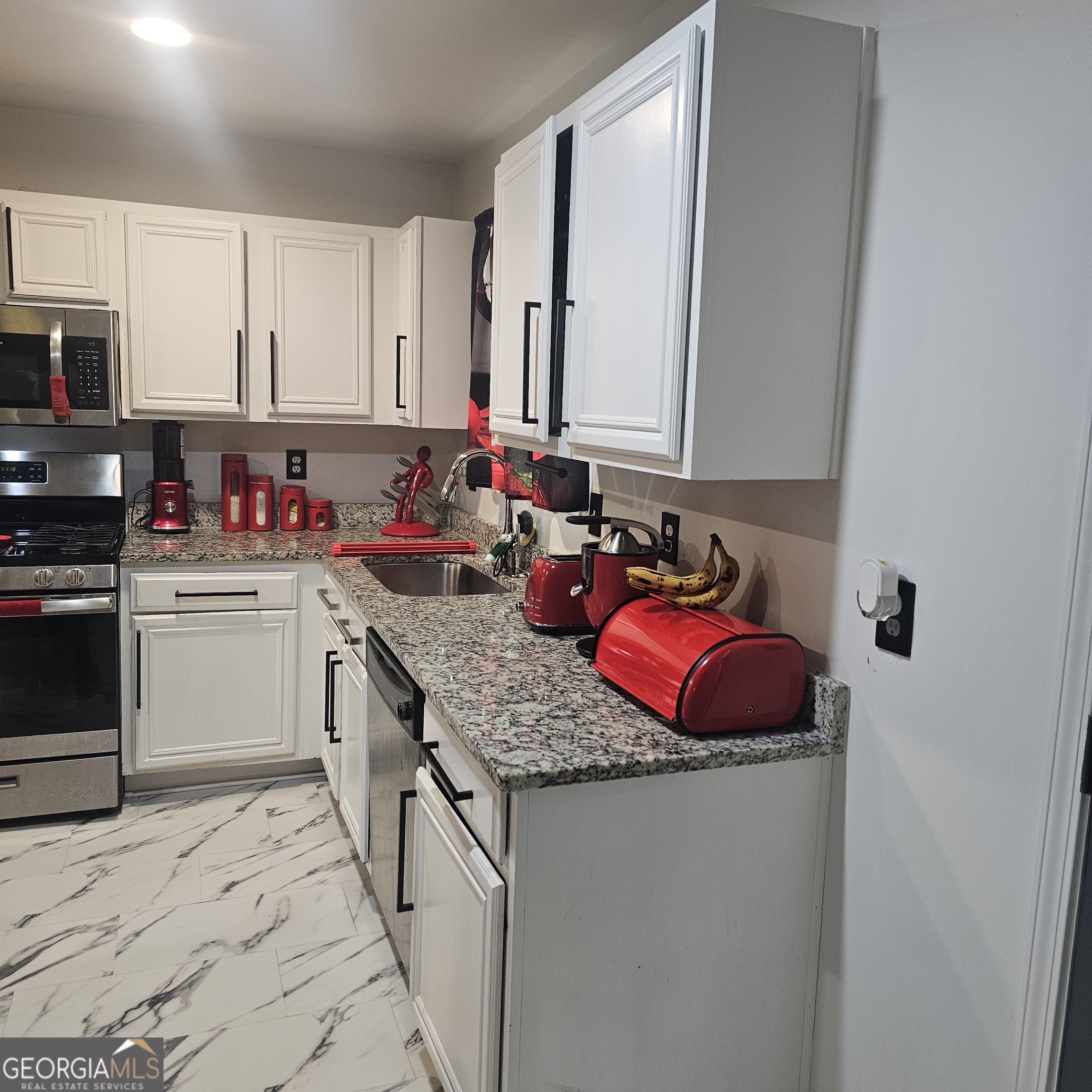 239 Kyndal Drive Hampton, GA 30228 - Photo 8 of 22