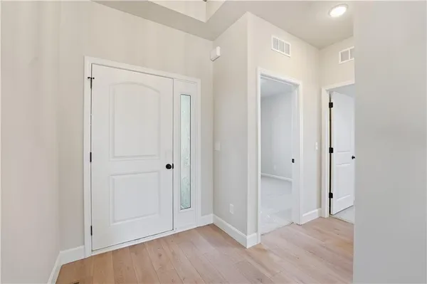 $515,000 | 3041 Northwest 95th Terrace, Kansas City, MO 64154