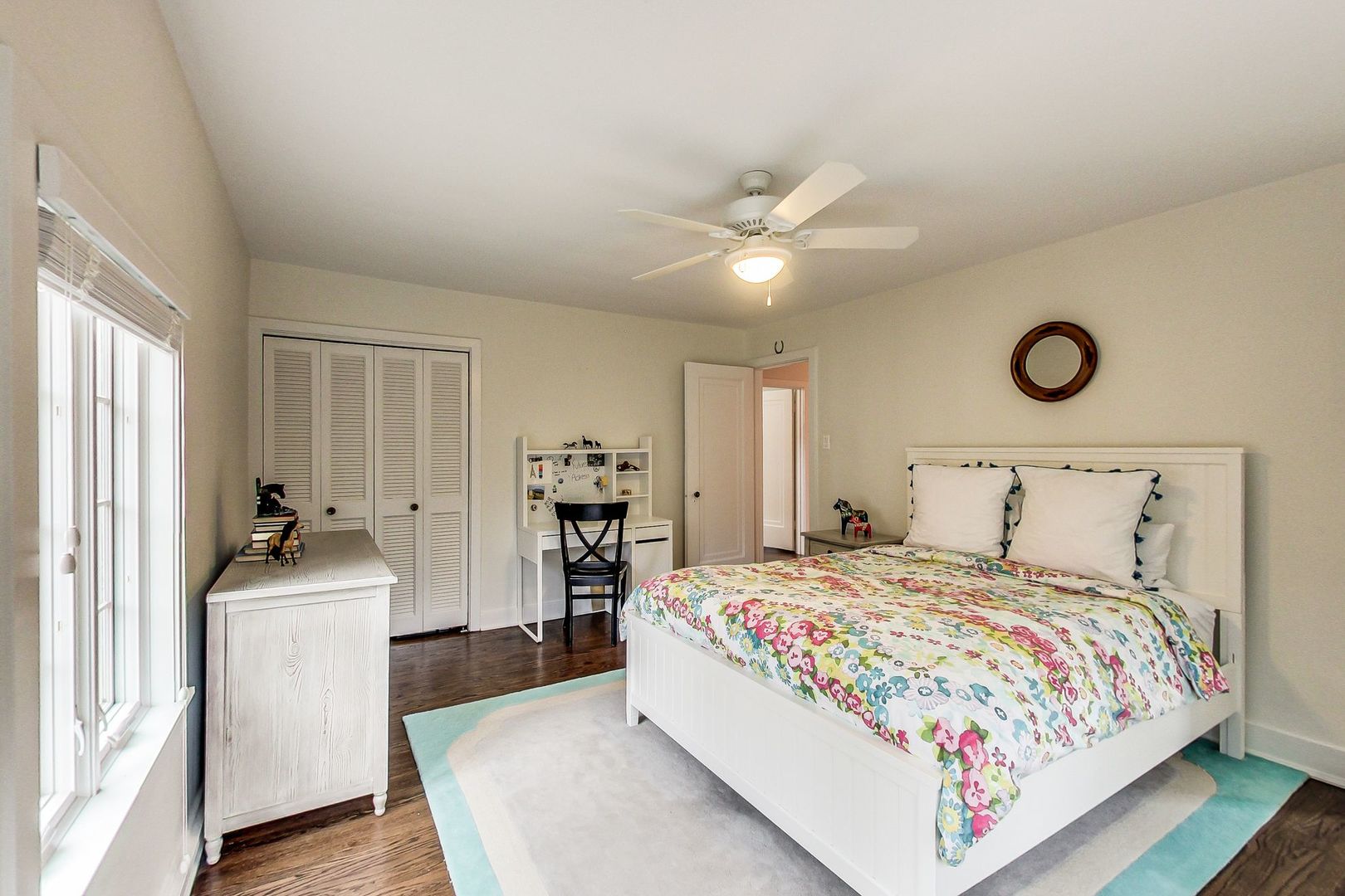 935 Valley Road Glencoe, IL 60022 - Photo 18 of 27