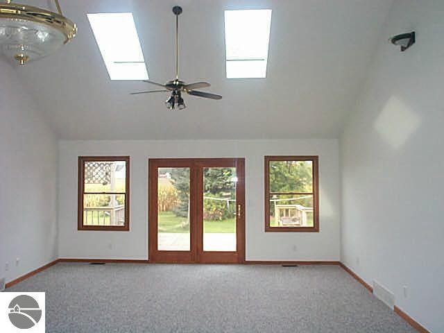 1757090-2.JPG
