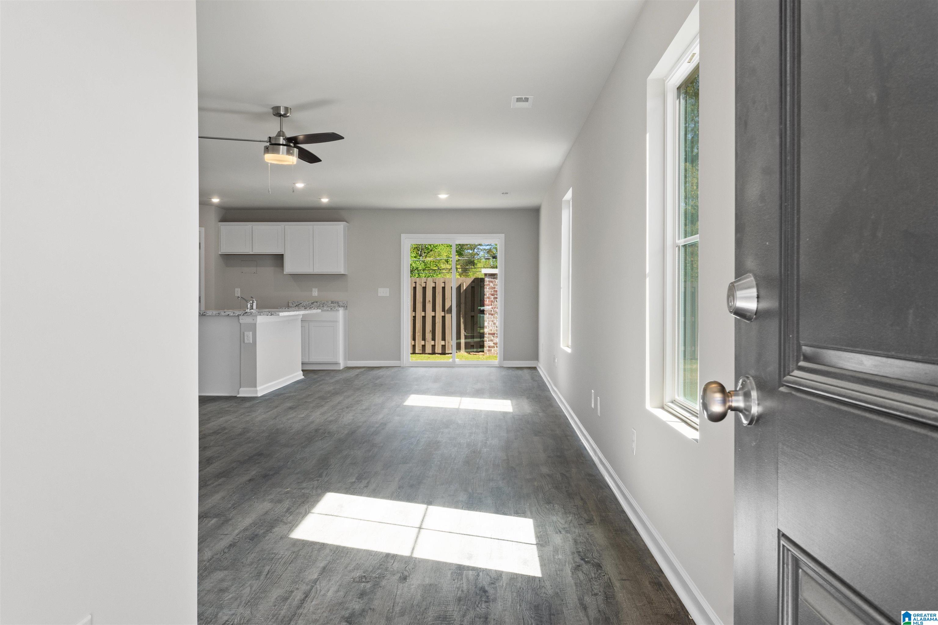 1631 Dryden Street Cullman, AL 35055 - Photo 4 of 29